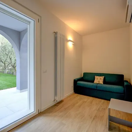 Apartment Maison Bellini 2