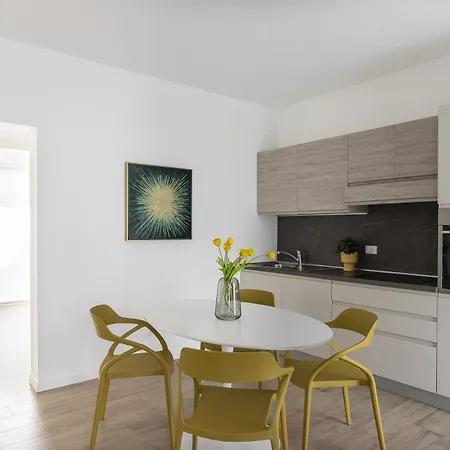 Maison Bellini 2 Apartment
